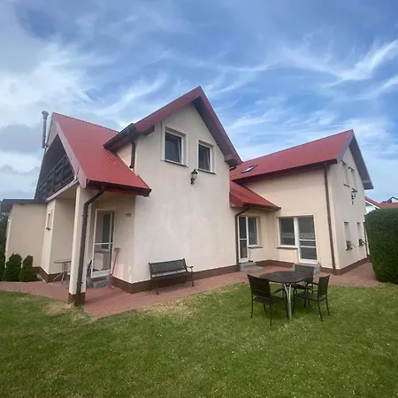 Stokrotka I Проживание в семье