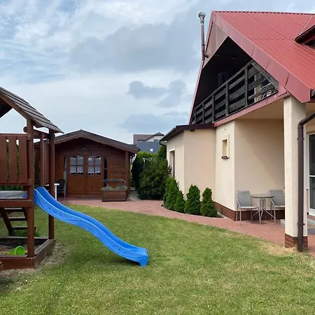 Stokrotka I Проживание в семье *