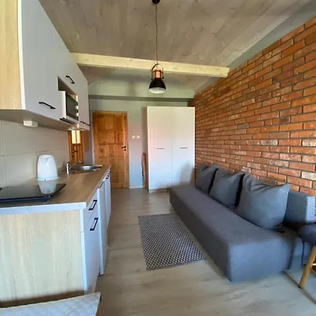 Проживание в семье Stokrotka I